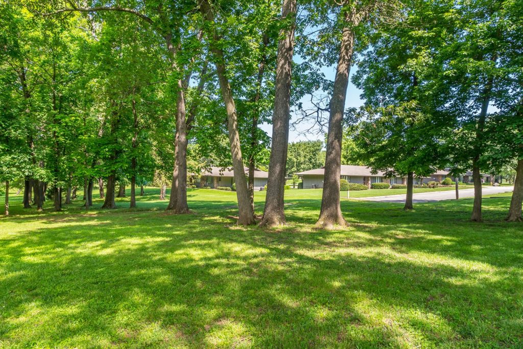 Gallery Hickory Village 55 Plus