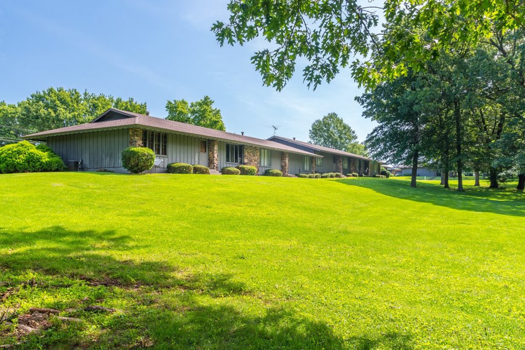 Gallery Hickory Village 55 Plus